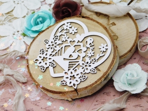 Tekturka "Kochaj" - Kwiatowe serduszko z kopertą