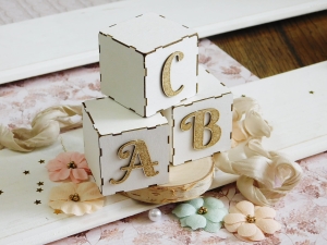 Tekturka "Milusińscy" - Kostki A B C - 3D  