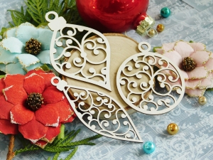 Tekturka - Wesołych Świąt - Bombki ażurowe