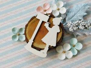 Tekturka - Kolekcja "Zima 2024" - Dziewczynka przy skrzynce na listy